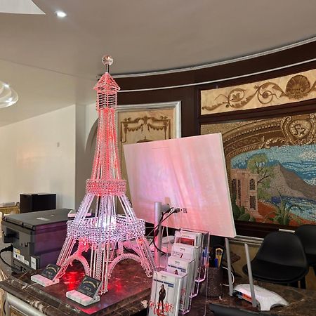 Hotel Grand Paris Villejuif Exterior photo